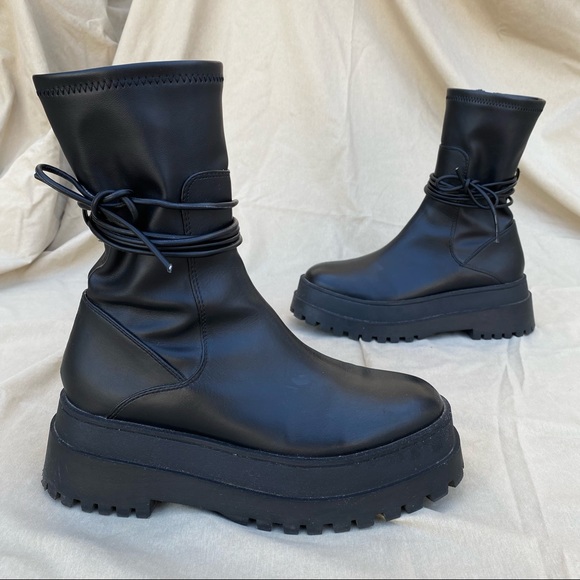 🚫SOLD🚫 Public Desire Finale Black Chunky Sole Ankle Wrap Boots - Picture 3 of 4